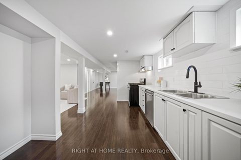 Photo 22 at 63 Vanguard Drive, City Centre West, Toronto