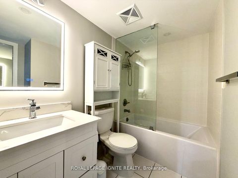 Photo 16 at 2001 - 151 Village Green Square, Malvern West, Toronto