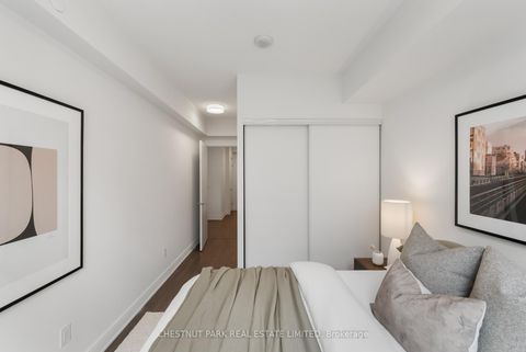 Photo 11 at 923 - 525 Adelaide Street W, Waterfront Communities C1, Toronto