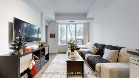 Photo 12 at 301 - 399 Spring Garden Avenue, Willowdale East, Toronto