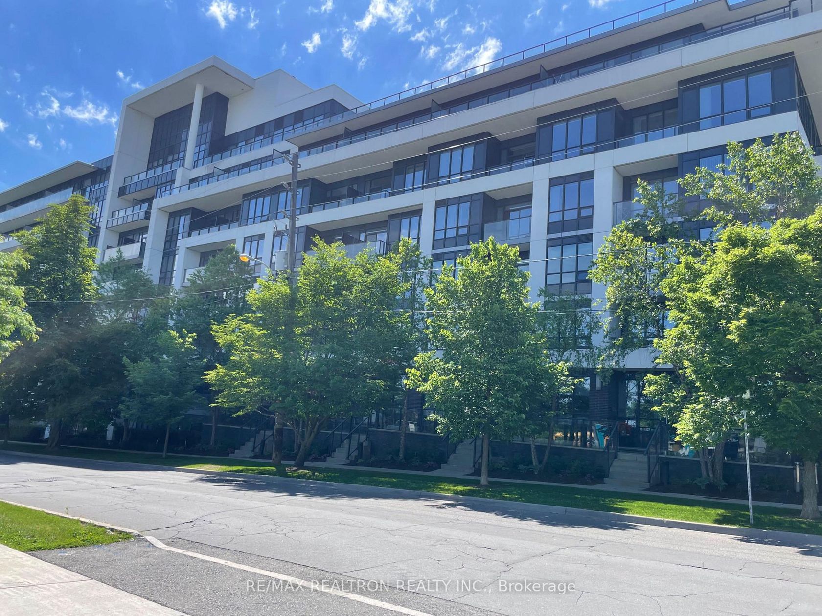 301 - 399 Spring Garden Avenue, Willowdale East, Toronto 