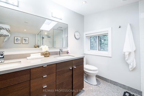 Photo 21 at 4625 Dundas Street W, Kingsway South, Toronto