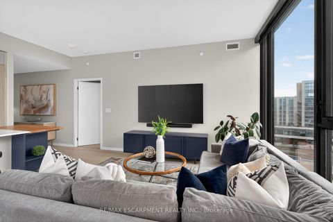 Photo 8 at PH1001 - 41 Dovercourt Road, Niagara, Toronto
