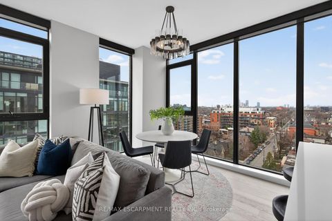 Photo 10 at PH1001 - 41 Dovercourt Road, Niagara, Toronto