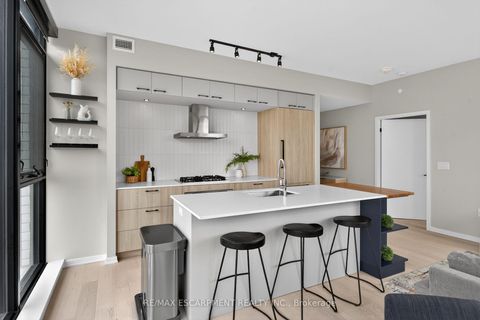 Photo 13 at PH1001 - 41 Dovercourt Road, Niagara, Toronto