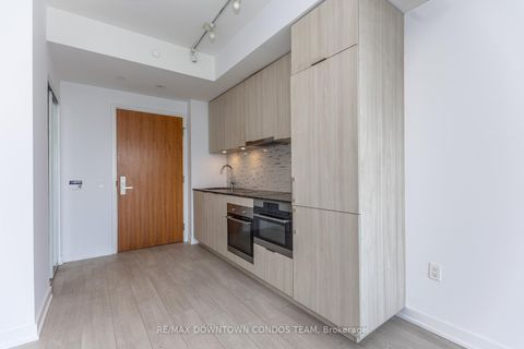 Photo 9 at 1410 - 15 Queens Quay E, Waterfront Communities C8, Toronto