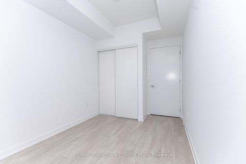 Photo 16 at 1410 - 15 Queens Quay E, Waterfront Communities C8, Toronto