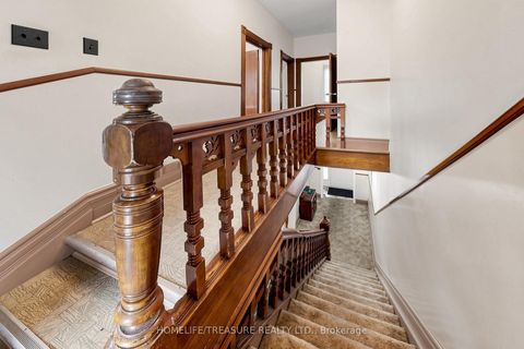 Photo 4 at 123 robert Street, University, Toronto