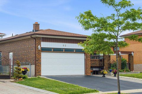 Photo 5 at 65 Oakhill Road, West Woodbridge, Vaughan