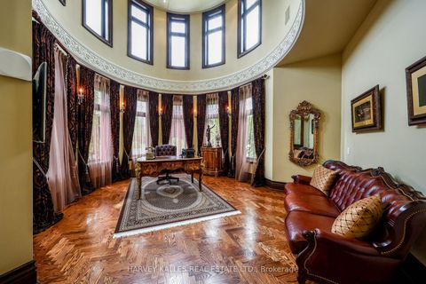 Photo 9 at 165 Parr Place, Uplands, Vaughan
