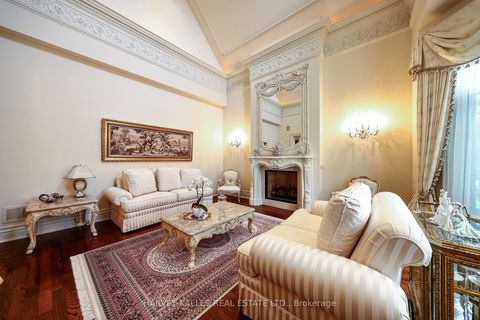 Photo 11 at 165 Parr Place, Uplands, Vaughan