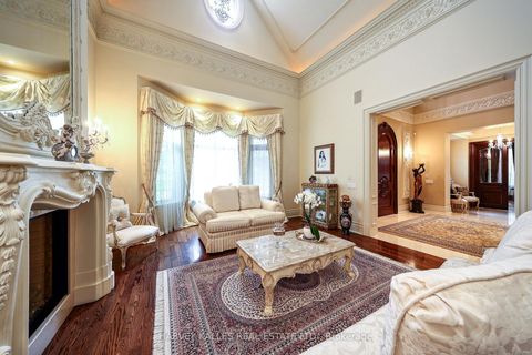 Photo 12 at 165 Parr Place, Uplands, Vaughan