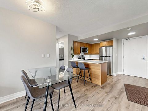 Photo 4 at 1008 - 18 Valley Woods Road, Donalda, Toronto