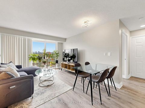 Photo 5 at 1008 - 18 Valley Woods Road, Donalda, Toronto