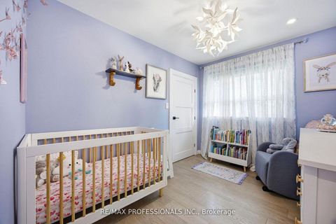 Photo 12 at 33 Brampton Road, Richview, Toronto
