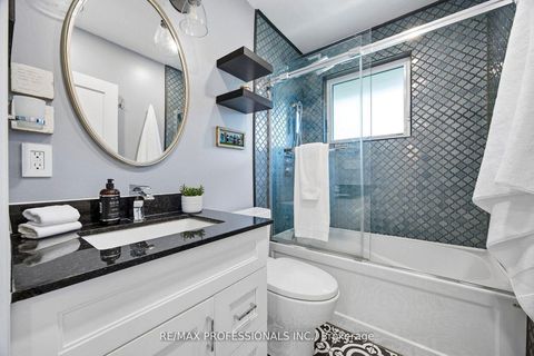Photo 14 at 33 Brampton Road, Richview, Toronto