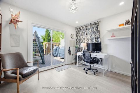 Photo 18 at 33 Brampton Road, Richview, Toronto