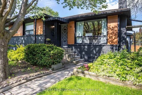 Photo 38 at 33 Brampton Road, Richview, Toronto