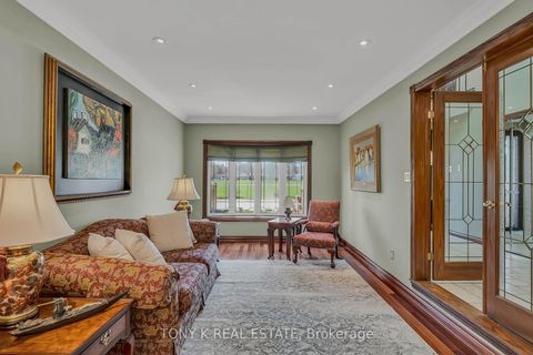 Photo 3 at 79 Bennett Road, West Hill, Toronto