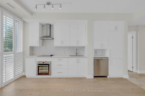 Photo 15 at 103 - 75 The Donway W, Don Mills, Toronto