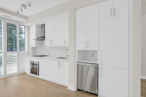 Photo 16 at 103 - 75 The Donway W, Don Mills, Toronto