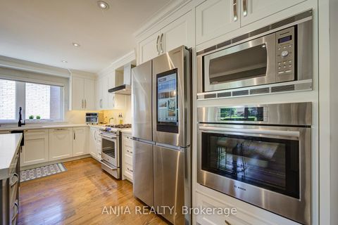 Photo 15 at 8 George Henry Boulevard, Henry Farm, Toronto