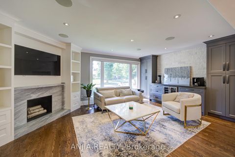 Photo 16 at 8 George Henry Boulevard, Henry Farm, Toronto