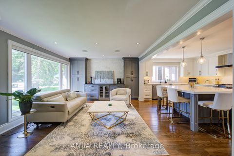 Photo 18 at 8 George Henry Boulevard, Henry Farm, Toronto