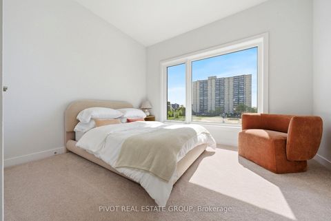 Photo 30 at 134 Danielle Moore Circle, Bendale, Toronto