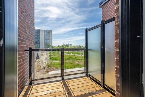 Photo 37 at 134 Danielle Moore Circle, Bendale, Toronto