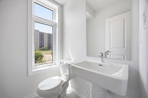 Photo 22 at 162 Danielle Moore Circle, Bendale, Toronto