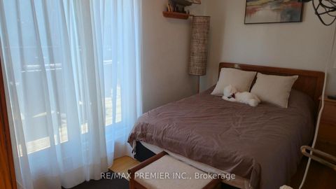 Photo 10 at 553 Greenwood Avenue, Coxwell, Toronto