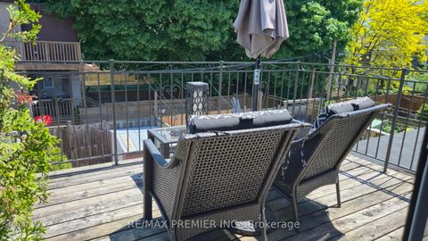 Photo 14 at 553 Greenwood Avenue, Coxwell, Toronto