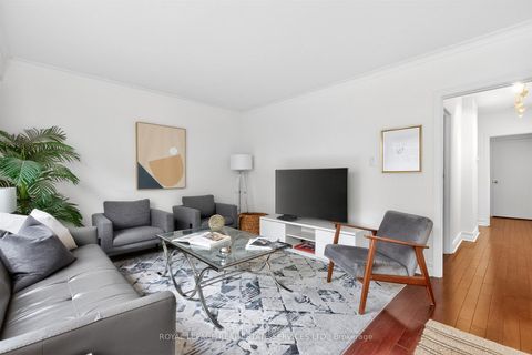 Photo 4 at 25 Lorindale Avenue, Lawrence Park North, Toronto