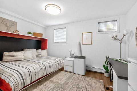 Photo 31 at 25 Lorindale Avenue, Lawrence Park North, Toronto