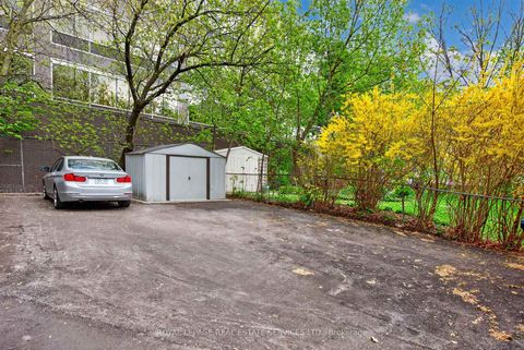 Photo 38 at 25 Lorindale Avenue, Lawrence Park North, Toronto