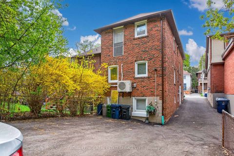 Photo 39 at 25 Lorindale Avenue, Lawrence Park North, Toronto