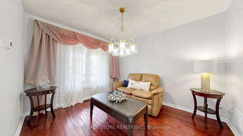 Photo 4 at 72 Hyacinth Crescent, Rouge E11, Toronto