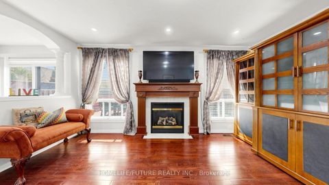 Photo 8 at 72 Hyacinth Crescent, Rouge E11, Toronto