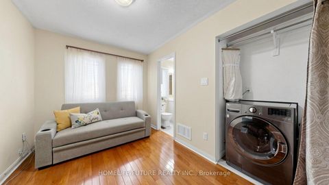 Photo 31 at 72 Hyacinth Crescent, Rouge E11, Toronto