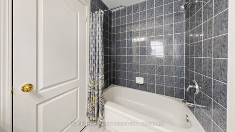 Photo 32 at 72 Hyacinth Crescent, Rouge E11, Toronto
