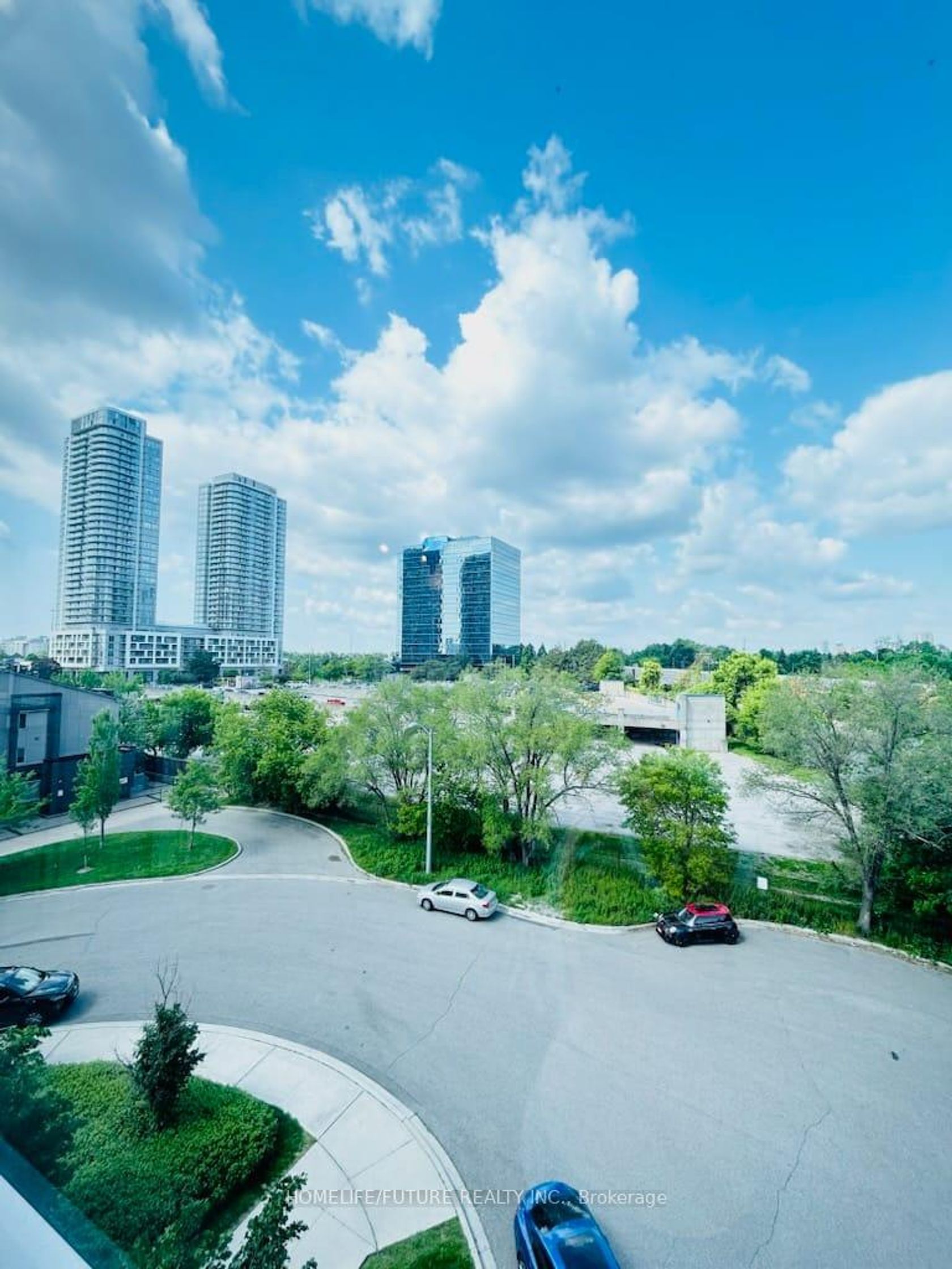 422 - 275 Village Green Square, Agincourt North, Toronto 