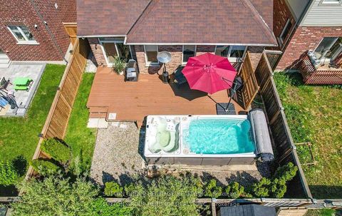 Photo 32 at 19 Northglen Boulevard, Bowmanville, Clarington