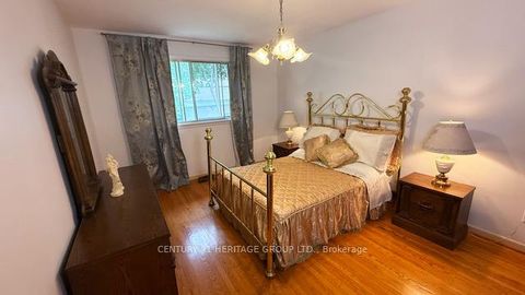 Photo 4 at 37 Gambello Crescent, York University Heights, Toronto