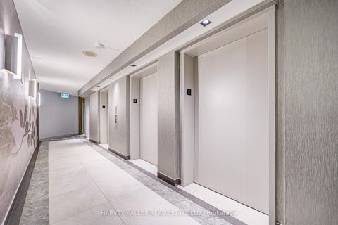 Photo 7 at 212 - 120 Promenade Circle, Brownridge, Vaughan