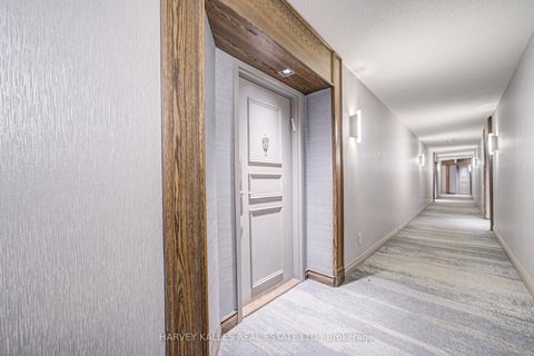 Photo 8 at 212 - 120 Promenade Circle, Brownridge, Vaughan