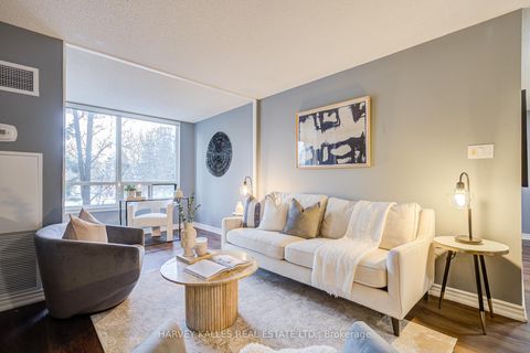 Photo 11 at 212 - 120 Promenade Circle, Brownridge, Vaughan