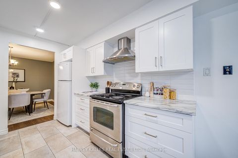 Photo 21 at 212 - 120 Promenade Circle, Brownridge, Vaughan
