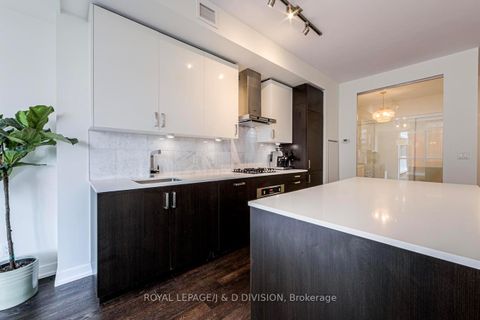Photo 6 at 503 - 36 Howard Park Avenue, Roncesvalles, Toronto