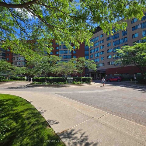 Photo 1 at 319 - 90 Scottfield Drive, Agincourt North, Toronto